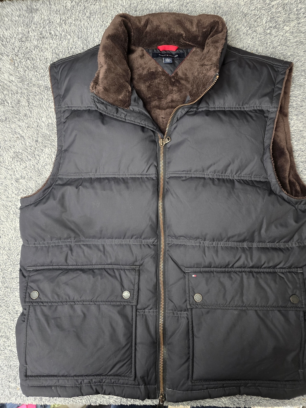 Tommy Hilfiger Black Puffer Vest with Brown Faux Fur Lining XL
